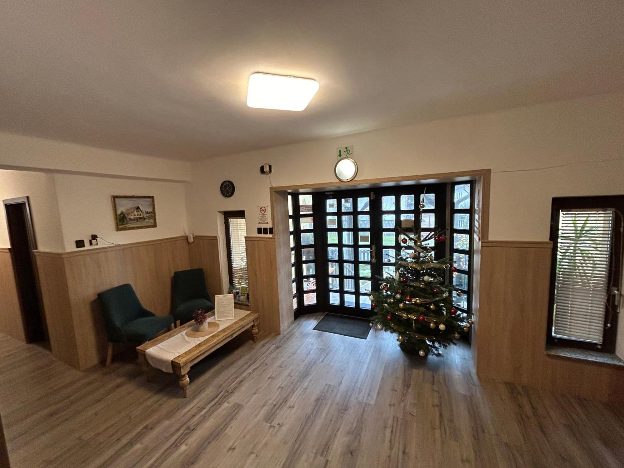 Toth Vendeghaz Hotel Bük Buitenkant foto